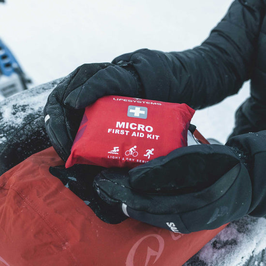 Load image into Gallery viewer, Lifesystems Light &amp; Dry Micro First Aid Kit
