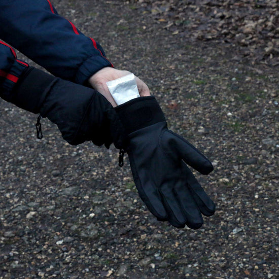 Load image into Gallery viewer, Lifesystems Air Activated Hand Warmers
