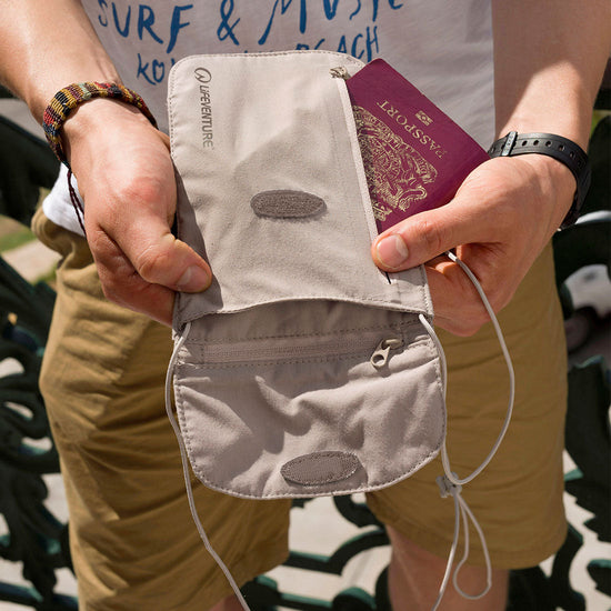 Load image into Gallery viewer, Lifeventure RFID Travel Body Wallet Chest
