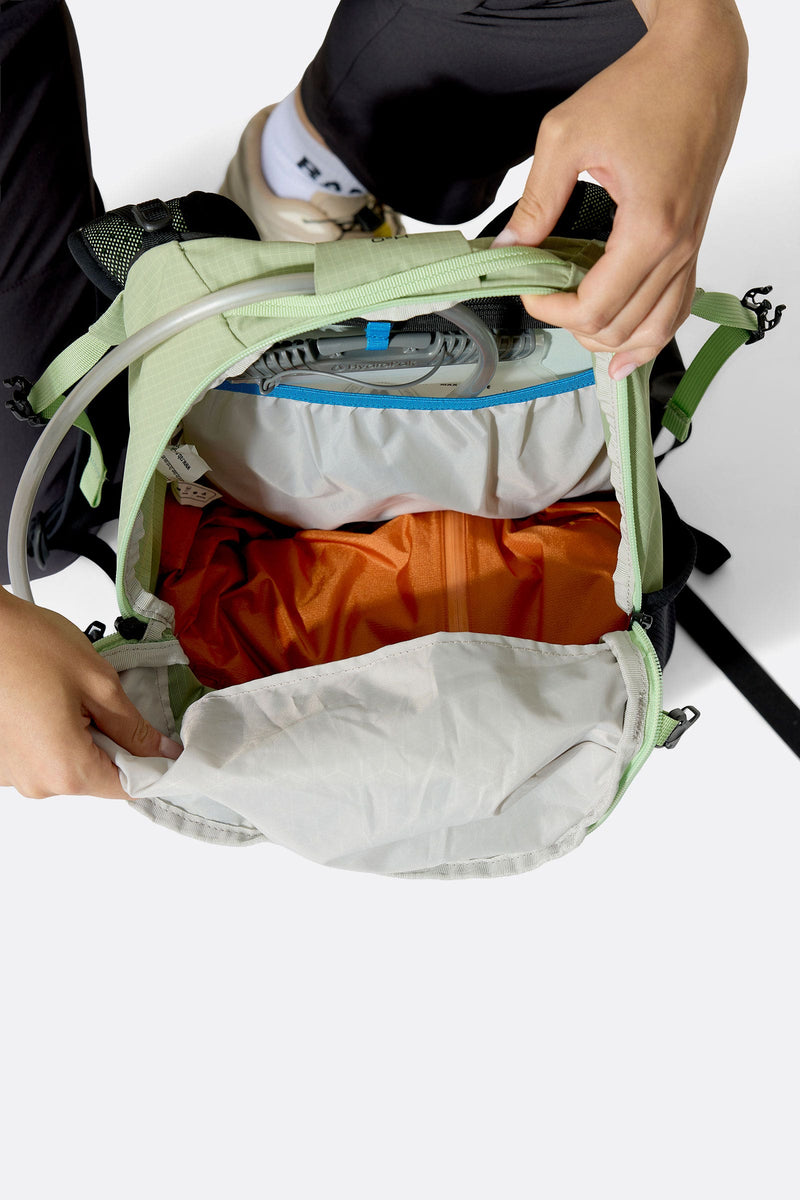 Load image into Gallery viewer, Rab Airox 22ND Rucksack
